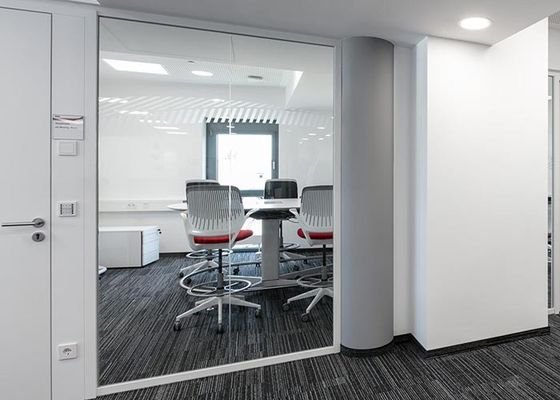 Cubicle Soundproof Room Divider indoor partition wall glazed solid switch panel cutsomized