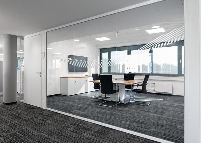 Frameless Glass Partition Wall  System Soundproof Double Glass Partition with aluminum frame
