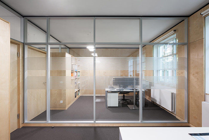 Customizable Silent Meeting Room Glazed Wall Partition Professional Manufacturer White Frame