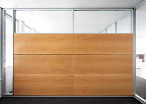 Murs de cloisonnements de bureaux solides
