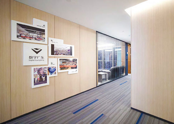 panneau mural à cloisons solides avec porte en mélamine porte en acier cloisons murales en verre pour bureau