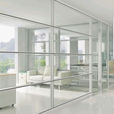 Partition de bureau en verre en aluminium Parement en verre encadré Partie verticale encadrée Partie profilée